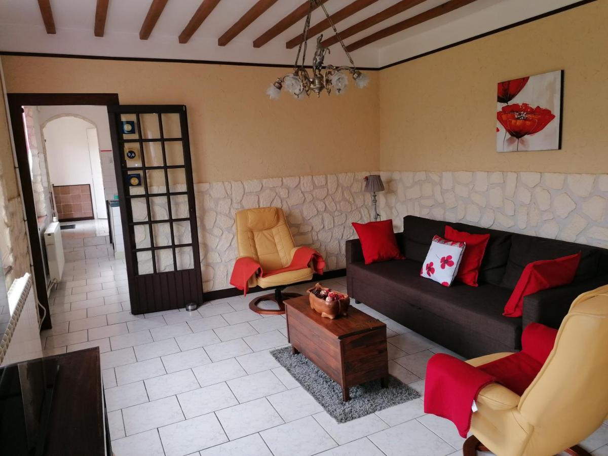 La Cle Des Champs Villa Longueval Екстериор снимка