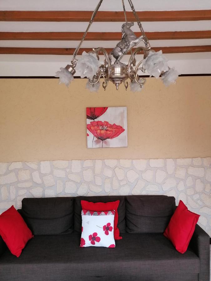 La Cle Des Champs Villa Longueval Екстериор снимка