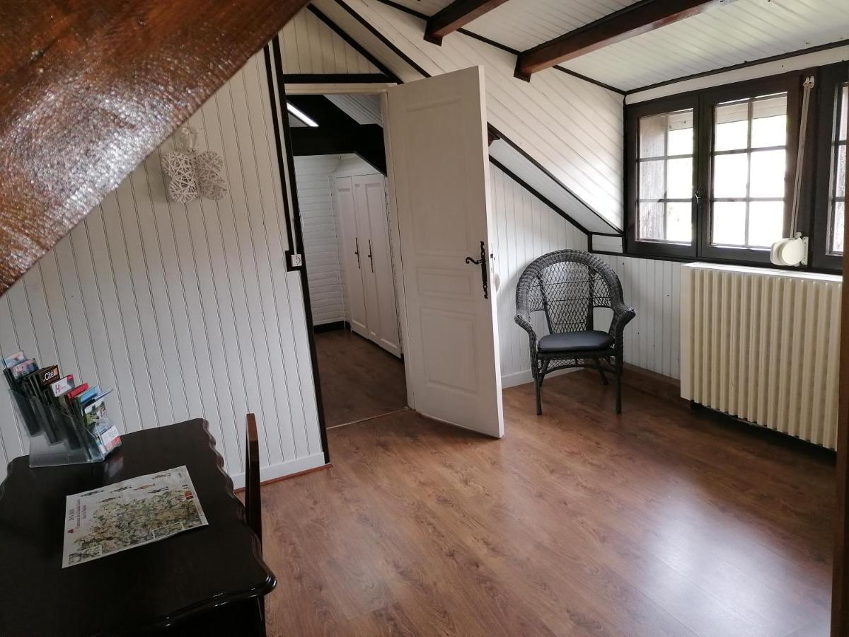 La Cle Des Champs Villa Longueval Екстериор снимка