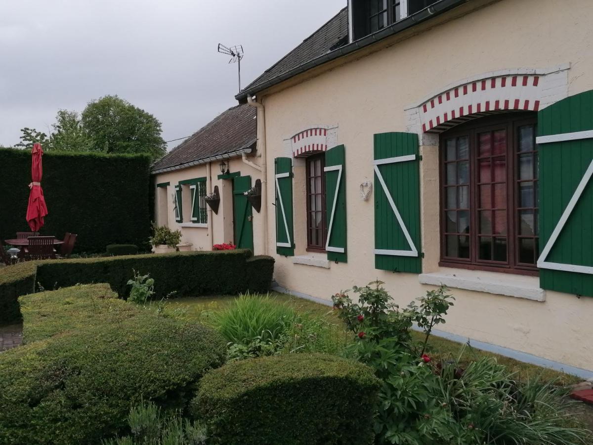 La Cle Des Champs Villa Longueval Екстериор снимка